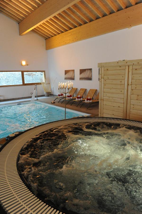 Cozyloge, Orelle & Les 3 Vallees 外观 照片