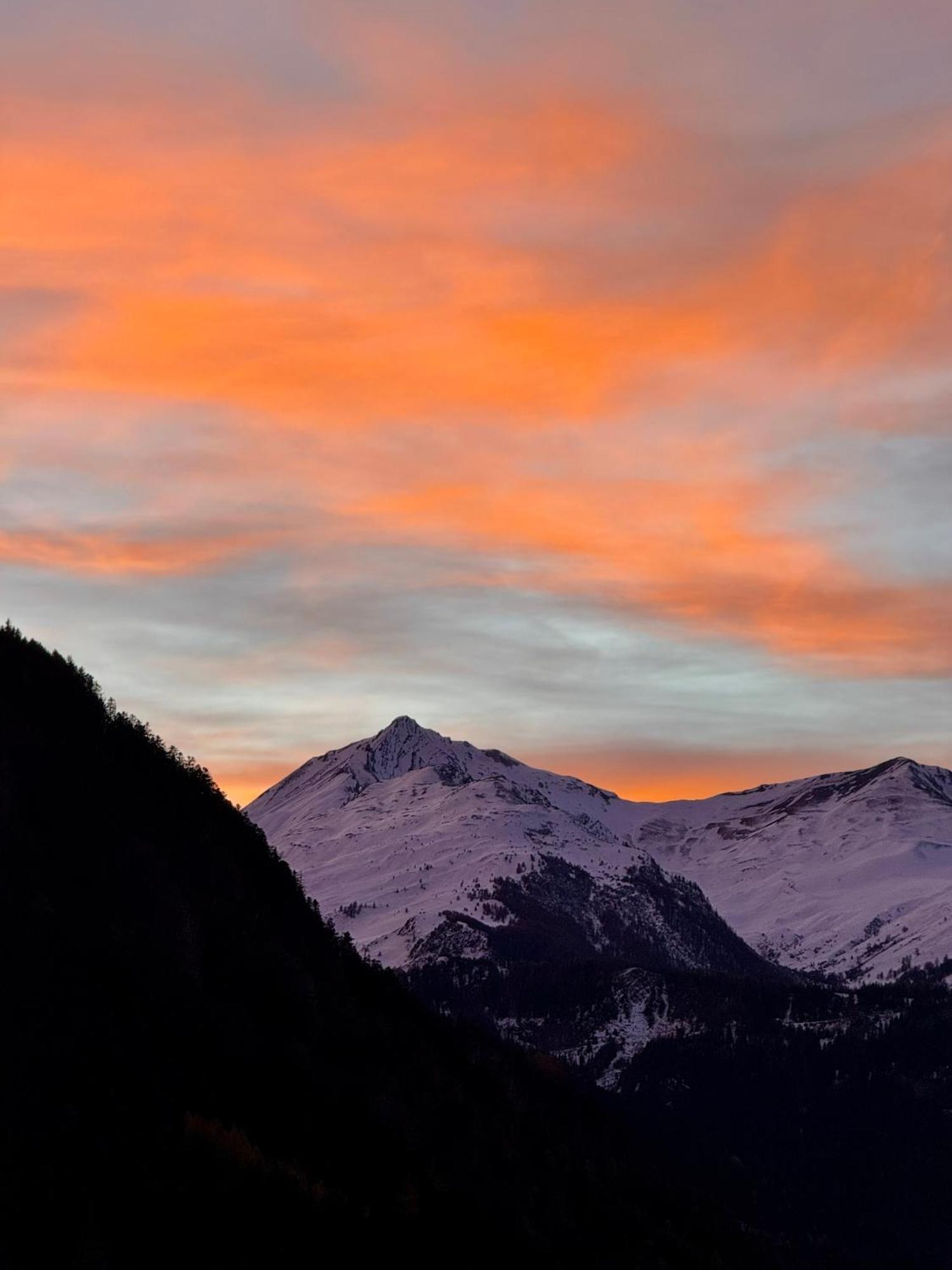 Cozyloge, Orelle & Les 3 Vallees 外观 照片